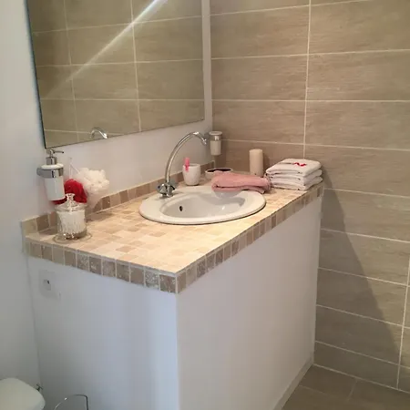 Chez Iskay Apartman *